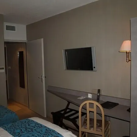 Hotel Logis Nimotel