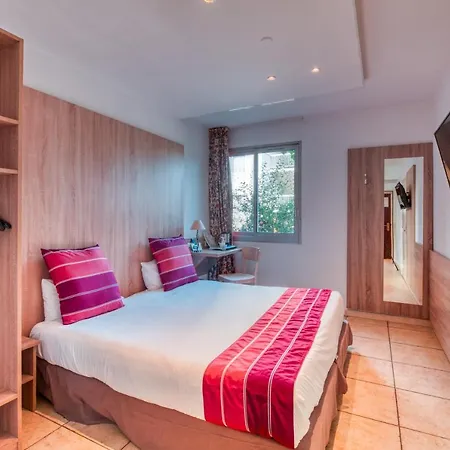 Logis Nimotel Cosy Hotel Nîmes