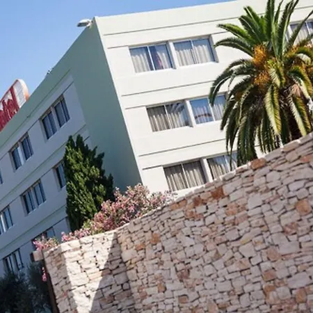 Logis Nimotel Νιμ
