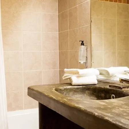 Hotel Logis Nimotel