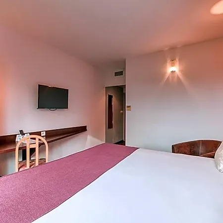 Logis Nimotel 3* Nimes