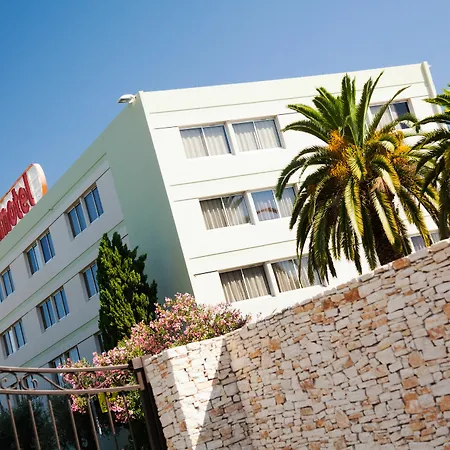 Logis Nimotel Cosy Otel Nîmes