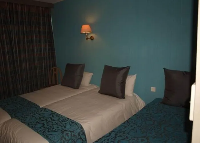 Logis Nimotel Hotel 3*