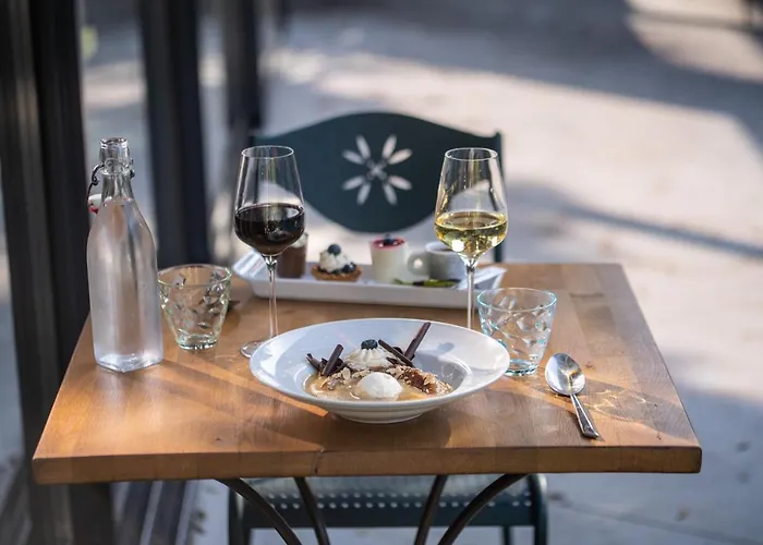 Logis Nimotel 3* Nîmes