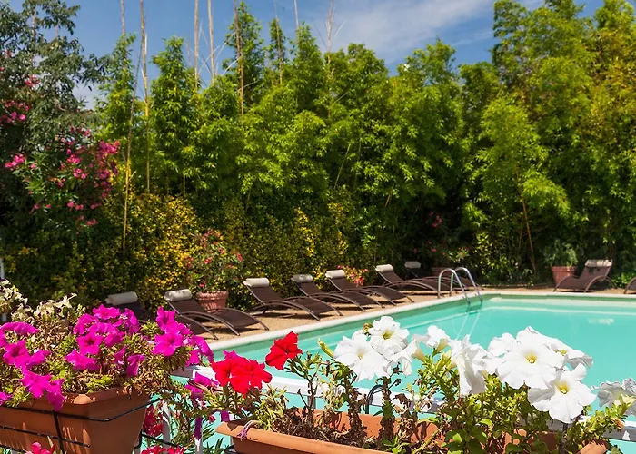 Logis Nimotel Nîmes